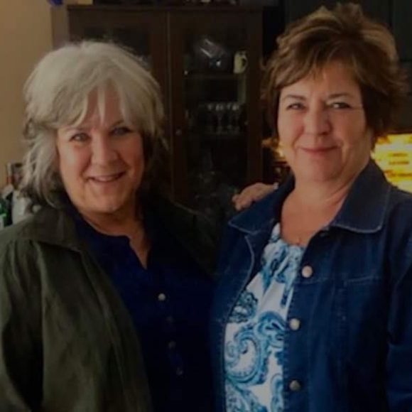 Meet your Posher, Denise - Picture 1 of 1